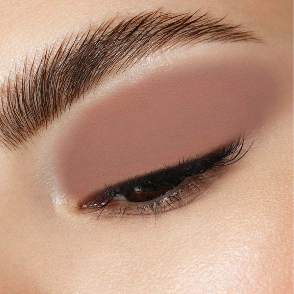 LUX Vizage Flüssiger, matter Lidschatten 107 Rose Beige